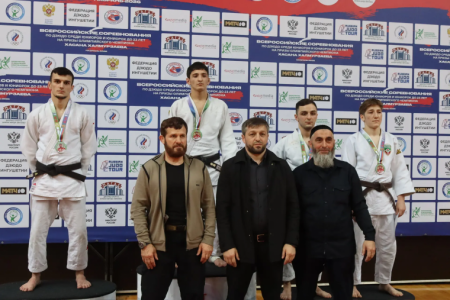 ​СПОРТ ПРОТИВ ЭКСТРЕМИЗМА: В ИНГУШЕТИИ ТУРНИР ИМЕНИ ХАСАНА ХАЛМУРЗАЕВА СТАЛ ПЛОЩАДКОЙ ВОСПИТАНИЯ МОЛОДЕЖИ